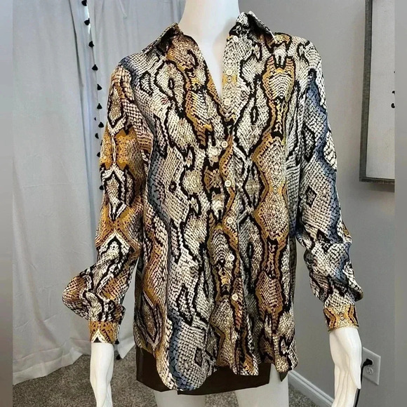 Pretty Little Thing size US 0 oversized button up snake skin python animal print - Picture 1 of 10